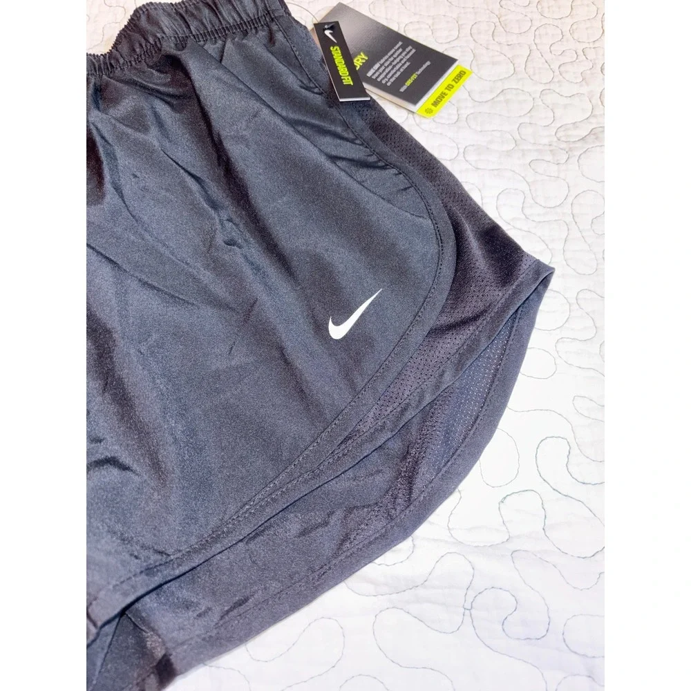 Nike Womens Dri-FIT Running Shorts Black Standard Fit Size Small
